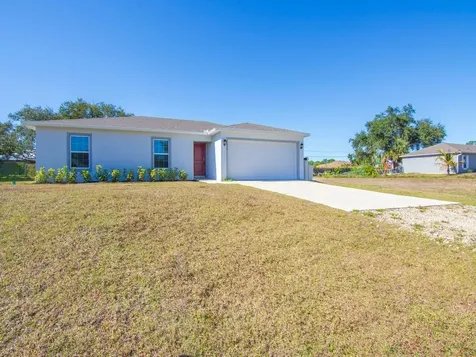 7775 101st Avenue Vero Beach FL 32967
