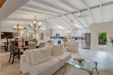 618 Holly Road Vero Beach FL 32963