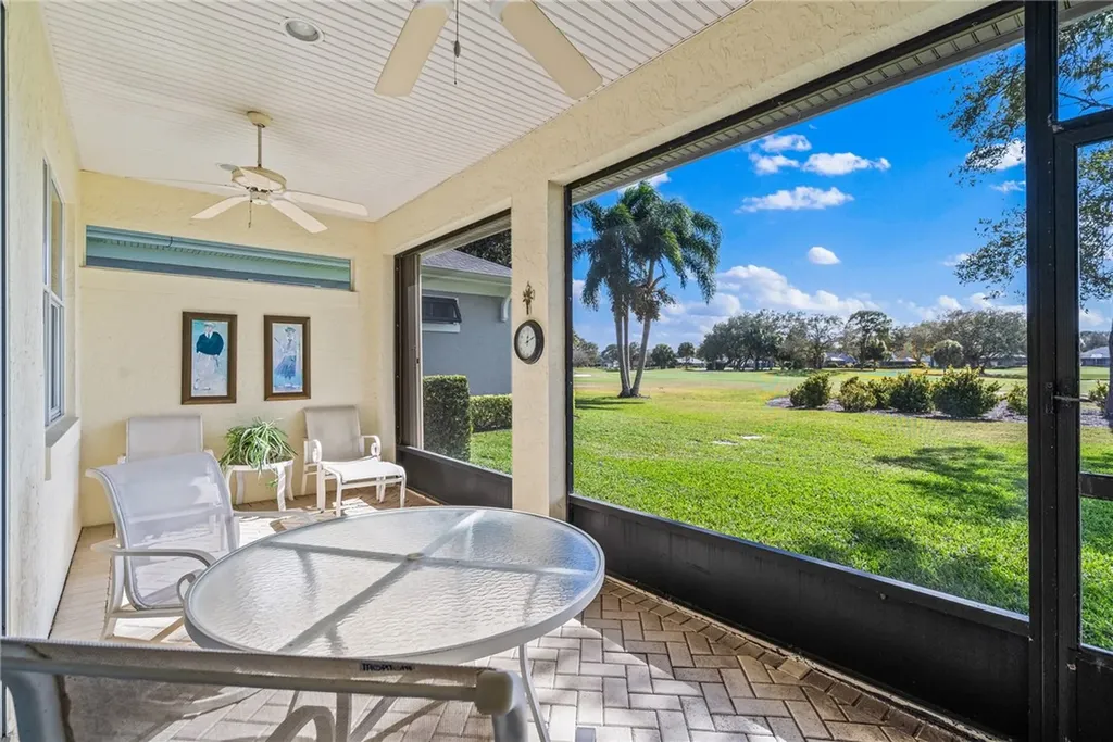 747 Hampton Woods Lane SW Vero Beach FL 32962