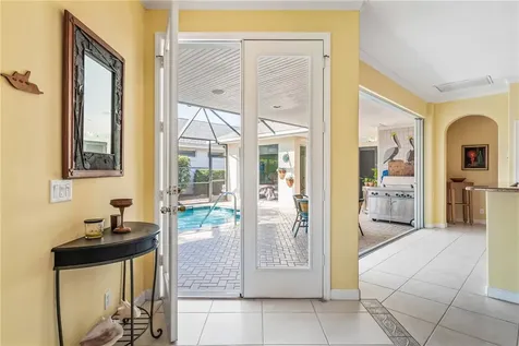 747 Hampton Woods Lane SW Vero Beach FL 32962