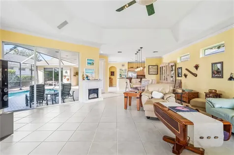 747 Hampton Woods Lane SW Vero Beach FL 32962
