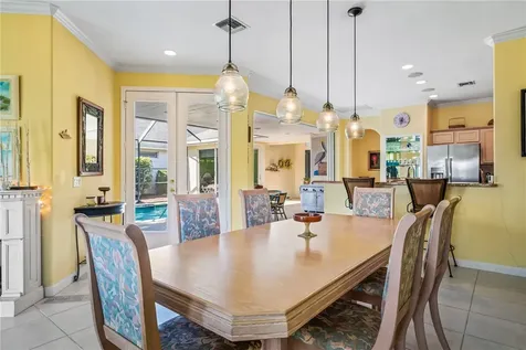 747 Hampton Woods Lane SW Vero Beach FL 32962