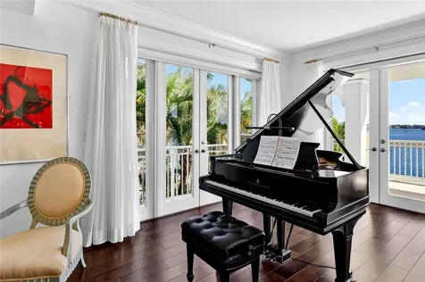 3 Royal Palm Point Vero Beach FL 32960