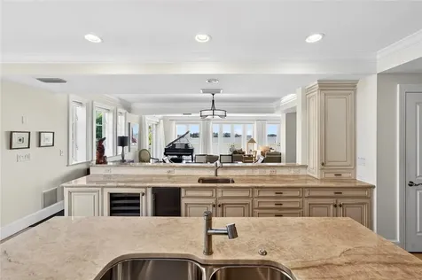 3 Royal Palm Point Vero Beach FL 32960