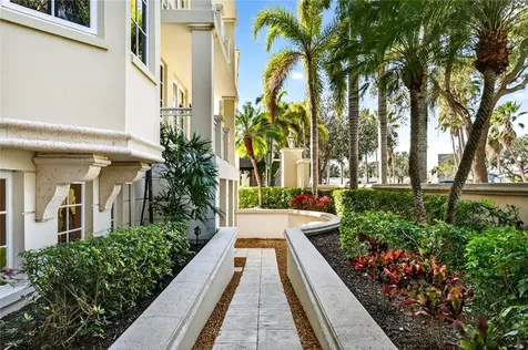 3 Royal Palm Point Vero Beach FL 32960