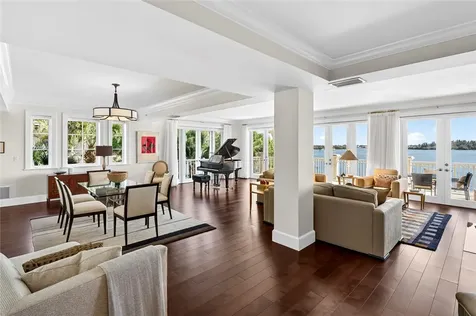 3 Royal Palm Point Vero Beach FL 32960
