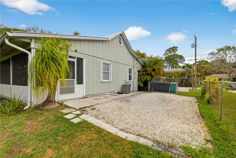 5809 Seagrape Drive Fort Pierce FL 34982