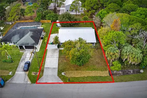 5809 Seagrape Drive Fort Pierce FL 34982
