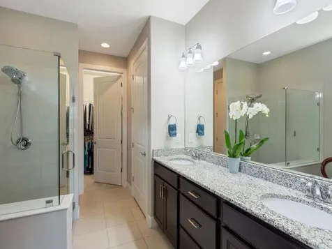 5041 Pendelton Square Vero Beach FL 32967