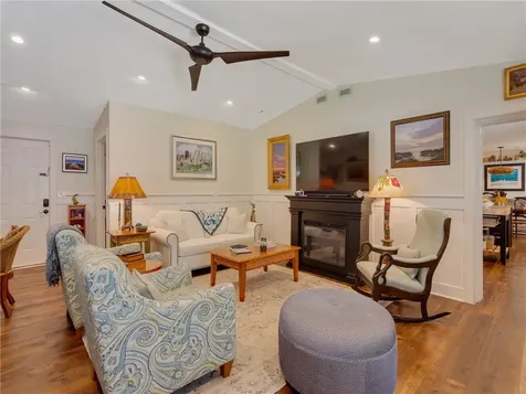1520 4th Avenue Vero Beach FL 32960