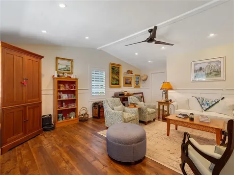 1520 4th Avenue Vero Beach FL 32960