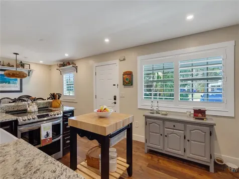1520 4th Avenue Vero Beach FL 32960