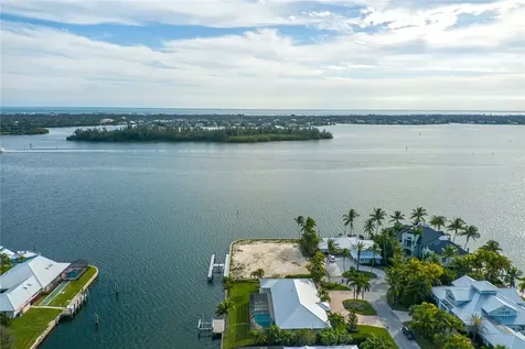 3 Sailfish Road Vero Beach FL 32960
