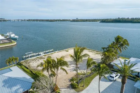 3 Sailfish Road Vero Beach FL 32960