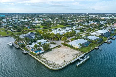 3 Sailfish Road Vero Beach FL 32960