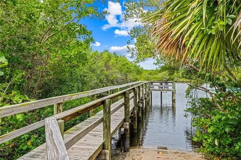 3911 Duneside Drive Hutchinson Island FL 34949