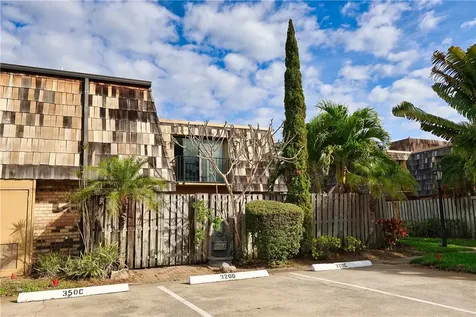 350 E Waverly Place Vero Beach FL 32960