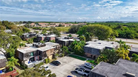 350 E Waverly Place Vero Beach FL 32960