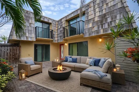 350 E Waverly Place Vero Beach FL 32960