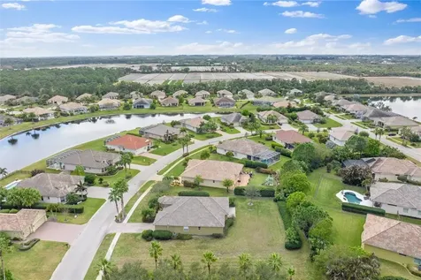 7665 Mesetta Way Vero Beach FL 32967