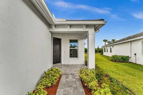 1133 Haven Circle Vero Beach FL 32960