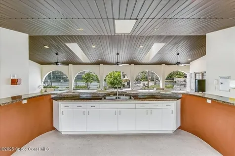 2305 Parkside Place Indian Harbour Beach FL 32937