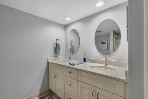 1825 Tarpon Lane Vero Beach FL 32960