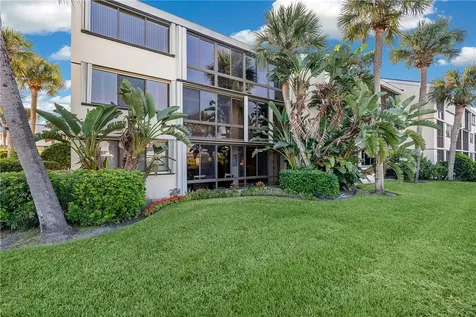 1825 Tarpon Lane Vero Beach FL 32960