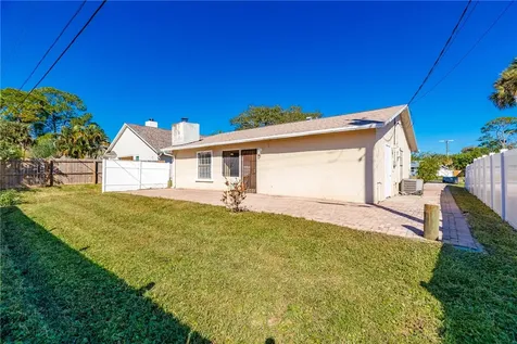 2845 1st Lane Vero Beach FL 32968