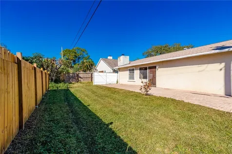 2845 1st Lane Vero Beach FL 32968