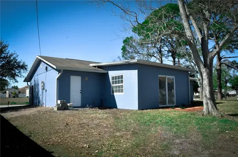 811 Globe Avenue NW Palm Bay FL 32907