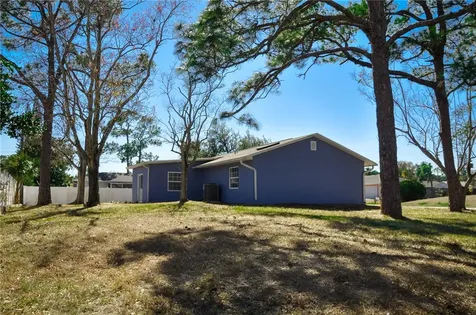 811 Globe Avenue NW Palm Bay FL 32907