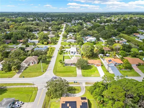 940 Jupiter Boulevard NW Palm Bay FL 32907