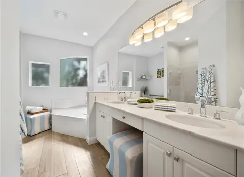 1235 Winding Oaks Circle E Vero Beach FL 32963