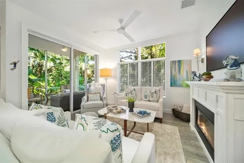 1235 Winding Oaks Circle E Vero Beach FL 32963