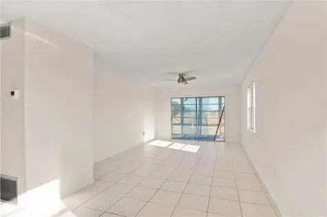 11 Vista Palm Lane Vero Beach FL 32962