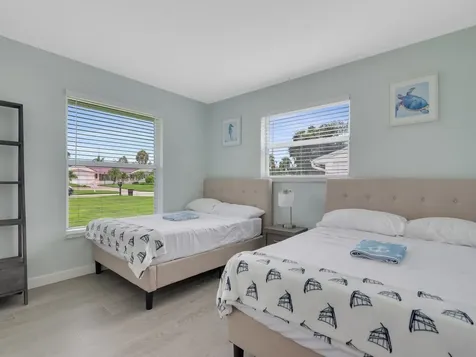 606 Conn Way Vero Beach FL 32963