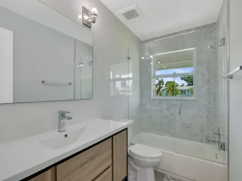 606 Conn Way Vero Beach FL 32963