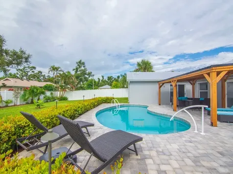 606 Conn Way Vero Beach FL 32963