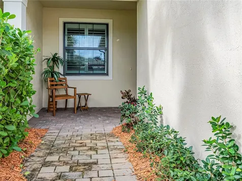5190 Unity Square Vero Beach FL 32967