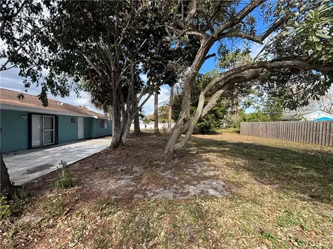 2450 8th Avenue SW Vero Beach FL 32962