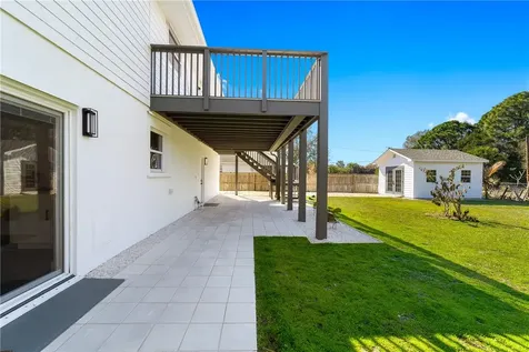 919 Landsdowne Drive Sebastian FL 32958
