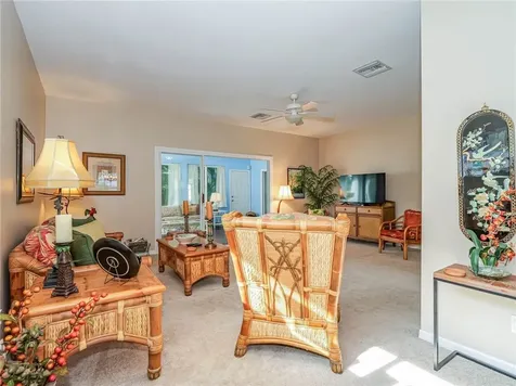 335 Hawthorne Lane Vero Beach FL 32962