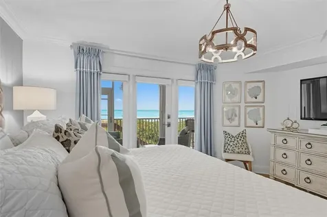 8880 N Sea Oaks Way Vero Beach FL 32963