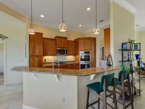 907 Yearling Trail Sebastian FL 32958
