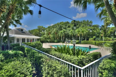 619 Bridgewater Lane SW Vero Beach FL 32962