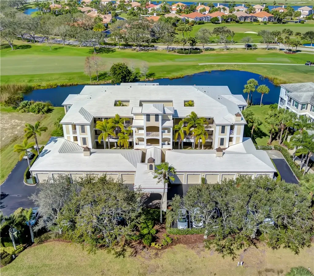 1520 Oak Harbor Boulevard Vero Beach FL 32967