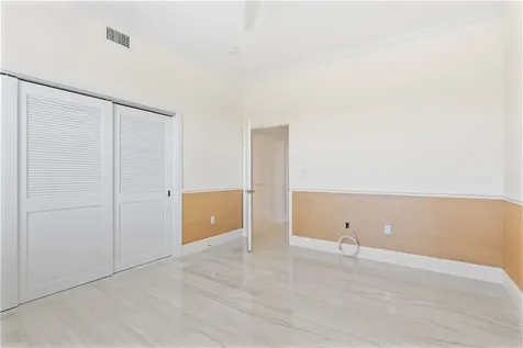 1520 Oak Harbor Boulevard Vero Beach FL 32967
