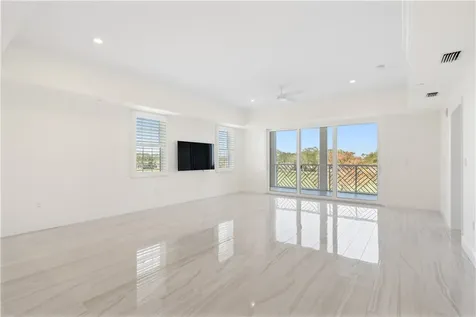1520 Oak Harbor Boulevard Vero Beach FL 32967