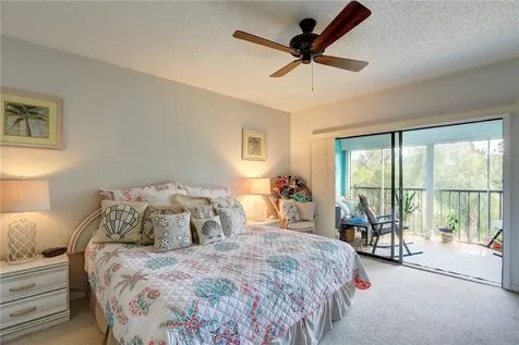6175 S Mirror Lake Drive Sebastian FL 32958